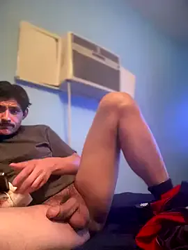  – webcam model profile photo Image 4