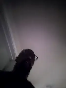 maataaan – webcam model profile photo Image 5