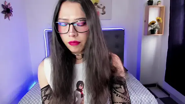 LushianaFitness – webcam model profile photo Image 12