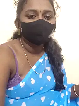 Pavani-Sexy Image 17