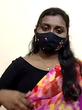 Pavani-Sexy Image 9