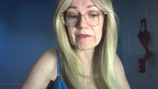 Garima_G – webcam model profile photo Image 5