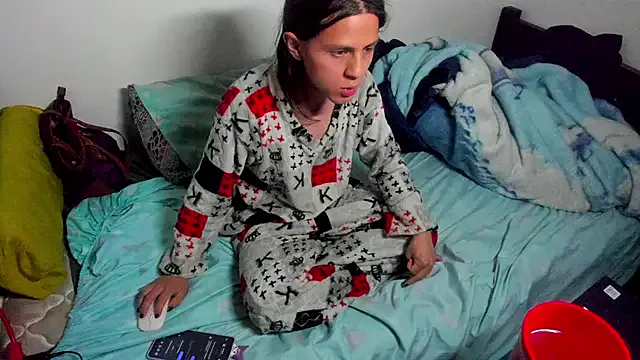 TransHotShow – webcam model profile photo Image 9