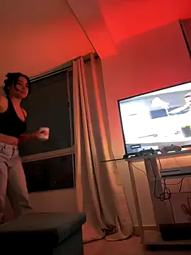 Cum_girlss – webcam model profile photo Image 18