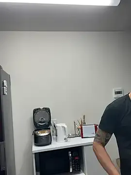 pierrot_0202 – webcam model profile photo