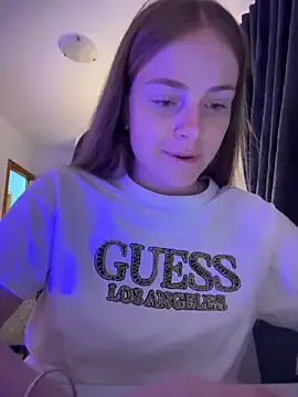 Mia--meow – webcam model profile photo Image 19