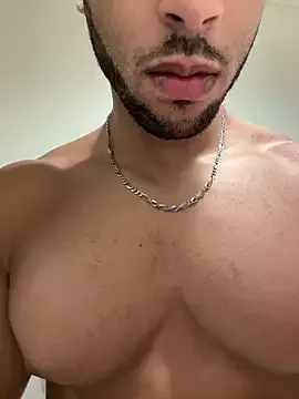  – webcam model profile photo Image 2