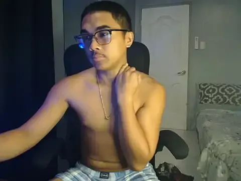 Scarletbx – webcam model profile photo Image 5