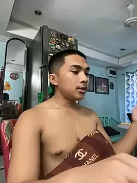 Scarletbx – webcam model profile photo Image 8