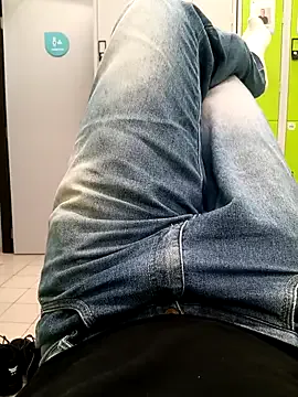 Yui-Ch – webcam model profile photo Image 17