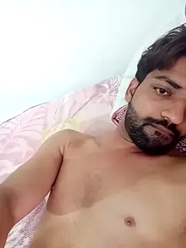 maataaan – webcam model profile photo Image 4