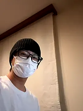 Megu_Melon – webcam model profile photo Image 5