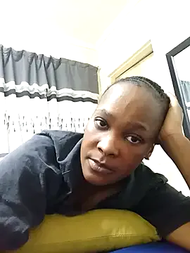 Nonchan_ – webcam model profile photo Image 17