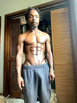  – webcam model profile photo Image 4