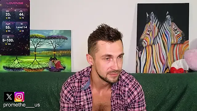  – webcam model profile photo Image 4