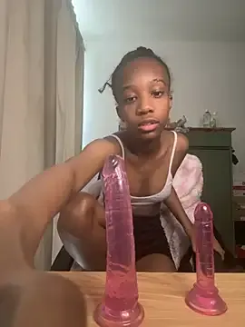 Mia--meow – webcam model profile photo Image 10