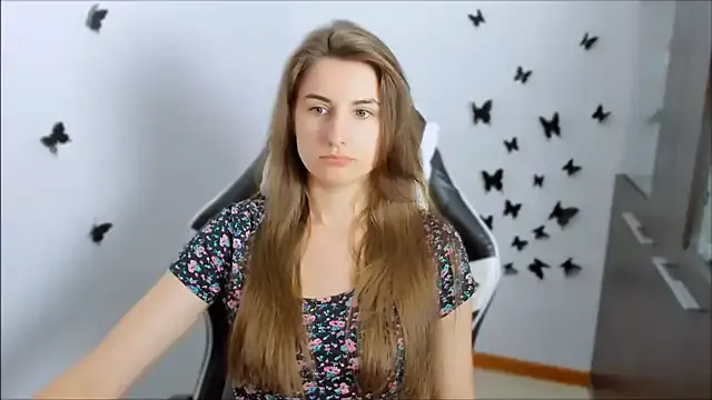 AnTikaMy – webcam model profile photo Image 10