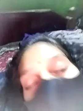 IORio2 – webcam model profile photo Image 5