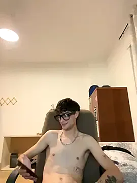 purplecristian – webcam model profile photo