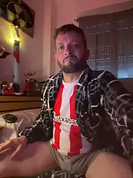 LadyPeanut – webcam model profile photo Image 2