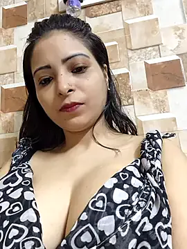 Nonchan_ – webcam model profile photo Image 7