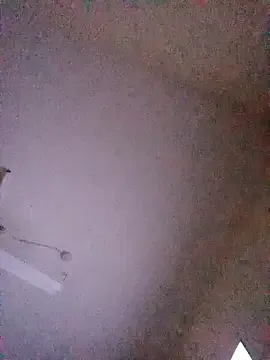 roouse – webcam model profile photo Image 11