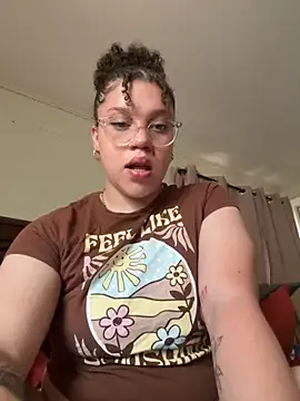 Rodrigues_Lucas – webcam model profile photo Image 15