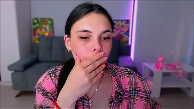 Megu_Melon – webcam model profile photo Image 10