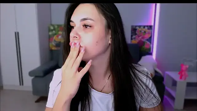 Megu_Melon – webcam model profile photo Image 3