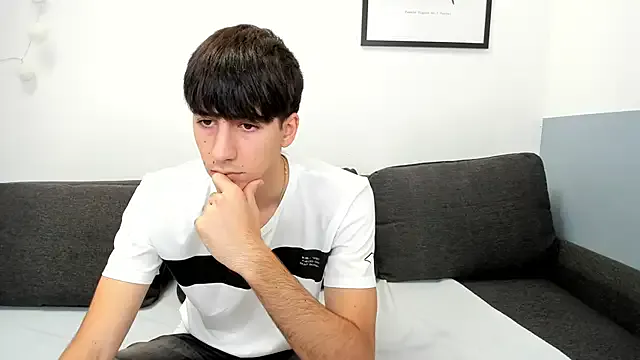 davedonny093 – webcam model profile photo Image 5