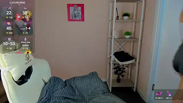 roouse – webcam model profile photo Image 16
