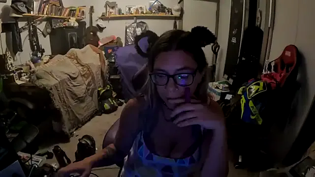 R4inbowK1tty – webcam model profile photo