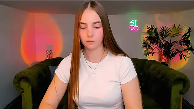 841_yayoi – webcam model profile photo Image 13