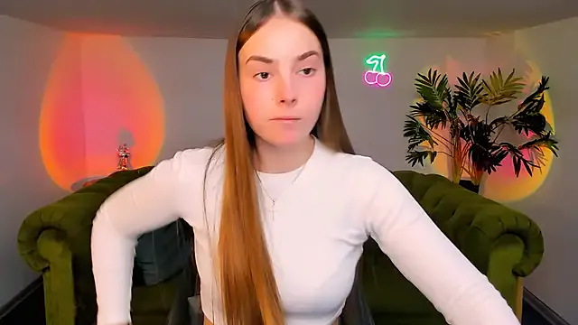 841_yayoi – webcam model profile photo Image 14