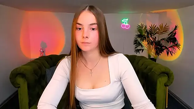 841_yayoi – webcam model profile photo Image 9