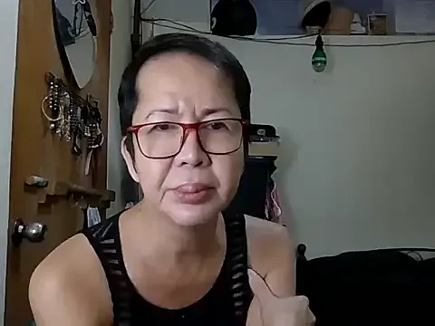 NANA_7 – webcam model profile photo Image 19