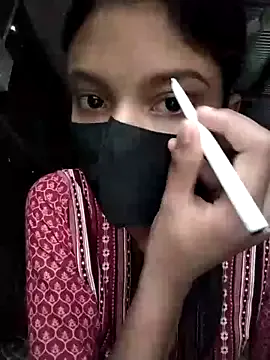  – webcam model profile photo Image 9