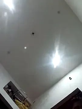 Nonchan_ – webcam model profile photo Image 2