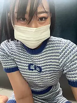 AmazingCurvy – webcam model profile photo Image 11