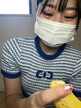 AmazingCurvy – webcam model profile photo Image 12