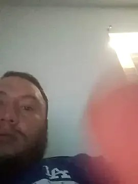 roouse – webcam model profile photo Image 2