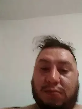 roouse – webcam model profile photo Image 5