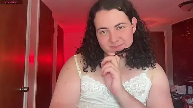 roouse – webcam model profile photo Image 17