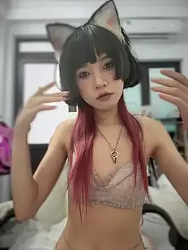 LoveOnStream – webcam model profile photo Image 11