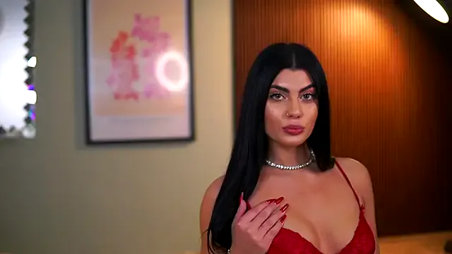 RavennaDArcy on FreeCamNet