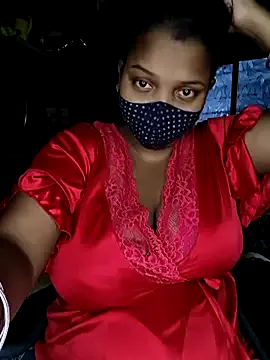 oxo_yuna_oxo – webcam model profile photo Image 19