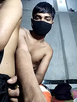 laurasommer – webcam model profile photo Image 8