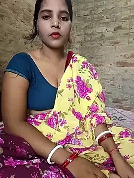 Wet__Bunny – webcam model profile photo Image 2