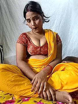 Wet__Bunny – webcam model profile photo Image 5