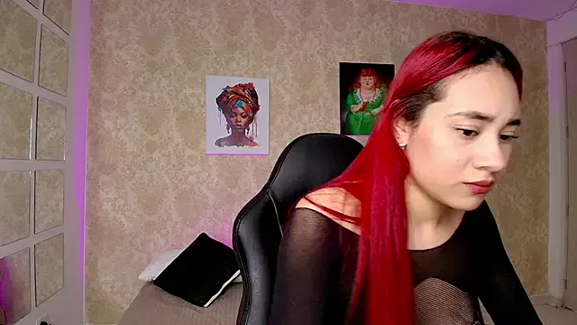 – webcam model profile photo Image 17